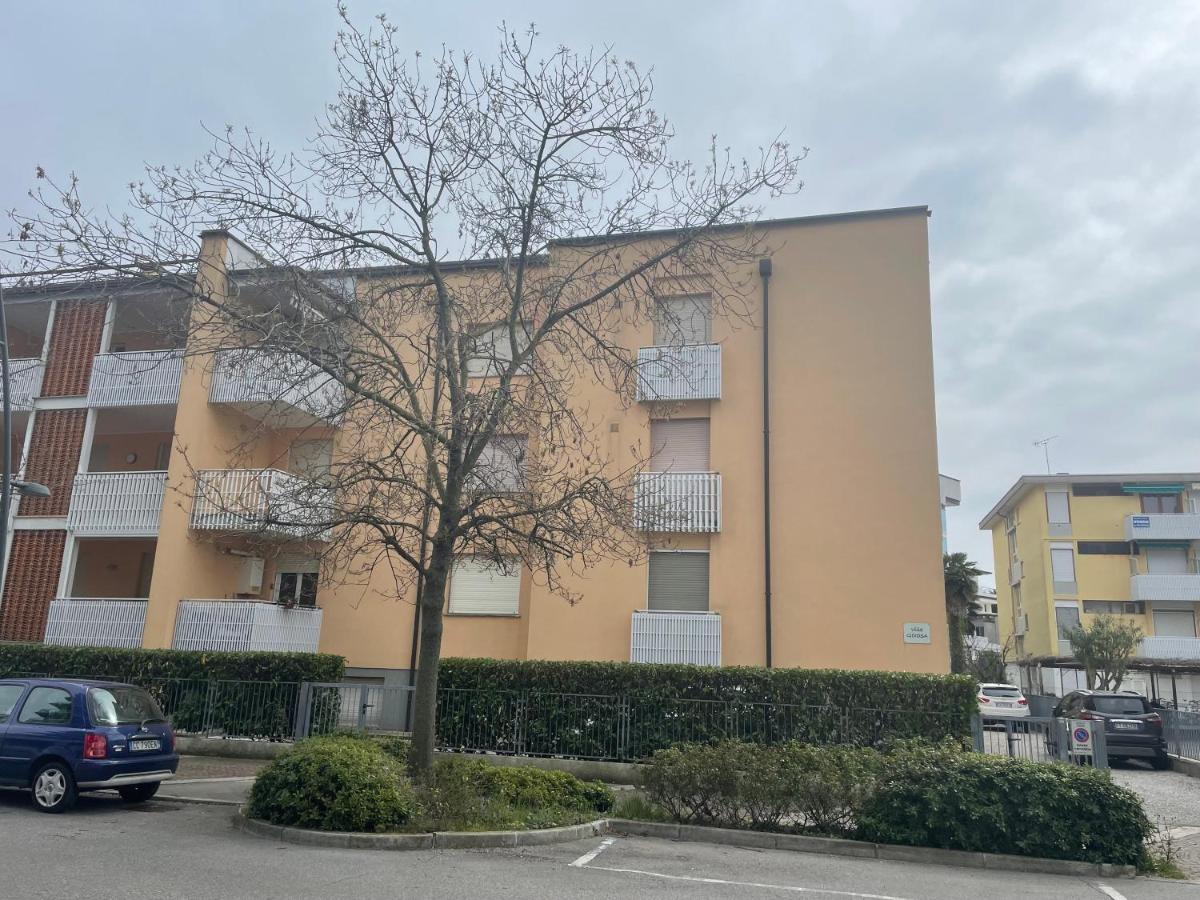 Appartamento In Villa Gioiosa Grado Eksteriør billede